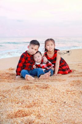 Kids photography and family beach portraits